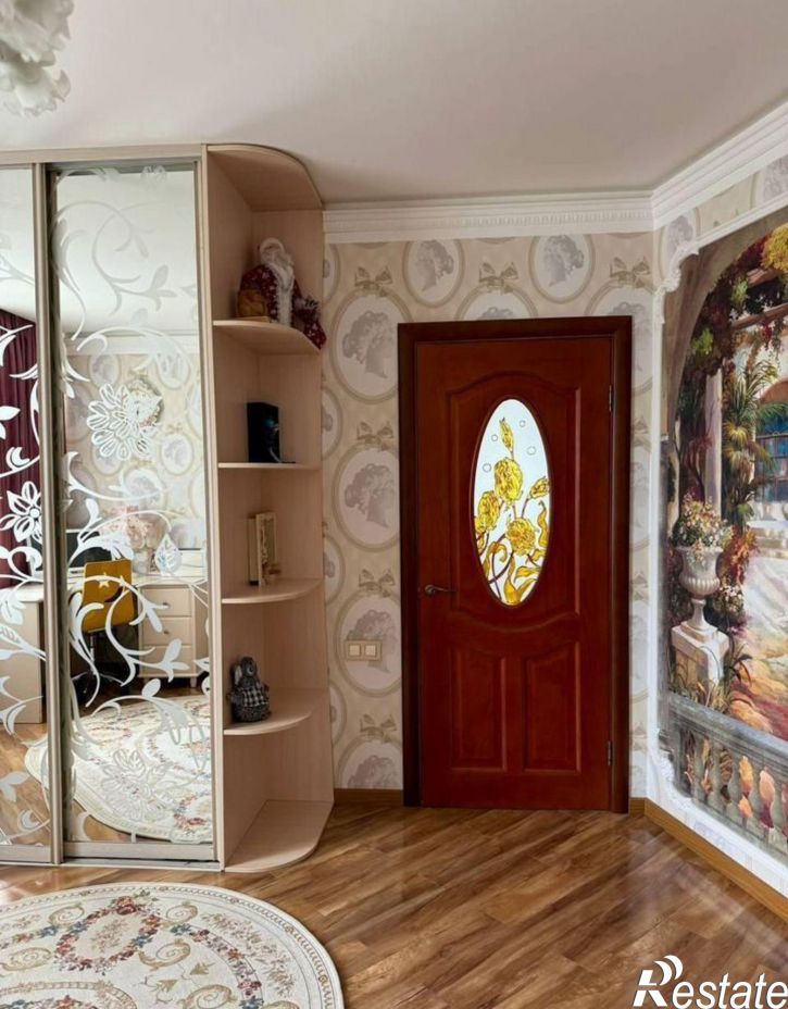 4-комн квартира ул Ватутина, 72а,  д. 72а
