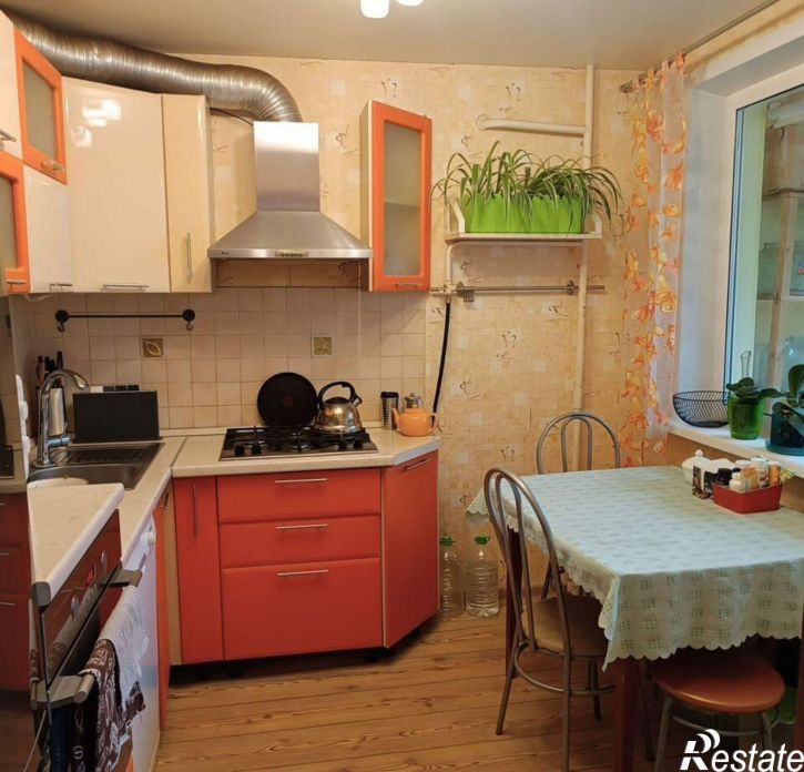 4-комн квартира ул Вайнера, 31,  д. 31