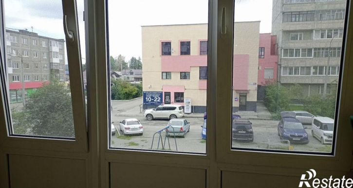 4-комн квартира ул Вайнера, 31,  д. 31