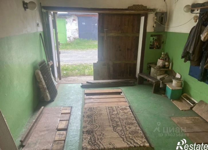 Гараж/парковка ул Ватутина, 42,  д. 42