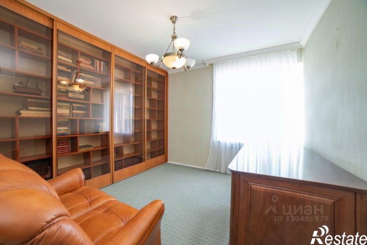 5-комн квартира улица Ватутина, 47Б,  д. 47Б