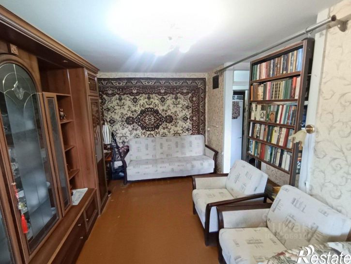 2-комн квартира улица Ватутина, 64,  д. 64