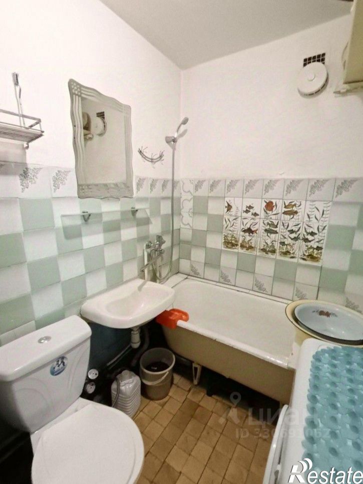 2-комн квартира улица Ватутина, 64,  д. 64