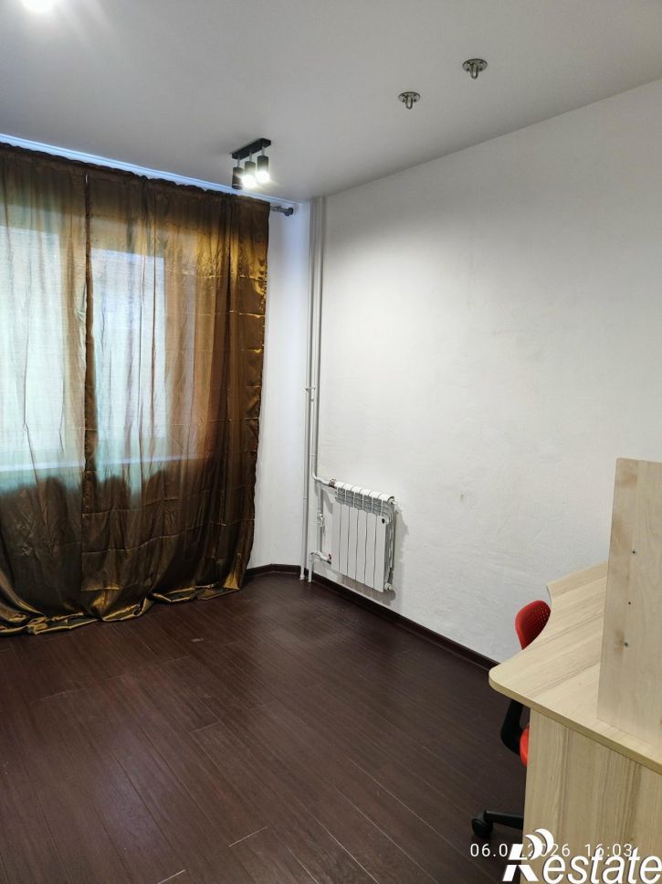 3-комн квартира Береговая , 82