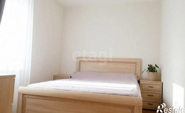 2-комн квартира улица Сакко и Ванцетти, 10,  д. 10
