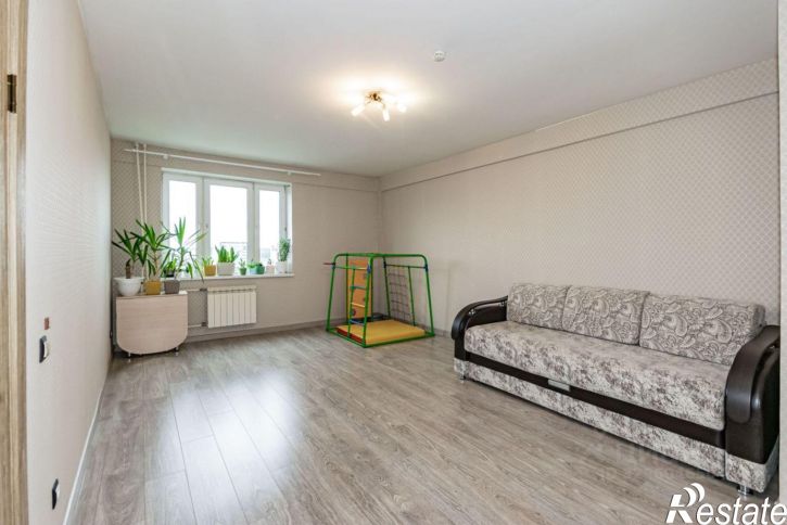 3-комн квартира улица Ватутина, 72А,  д. 72А