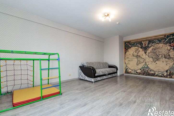 3-комн квартира улица Ватутина, 72А,  д. 72А