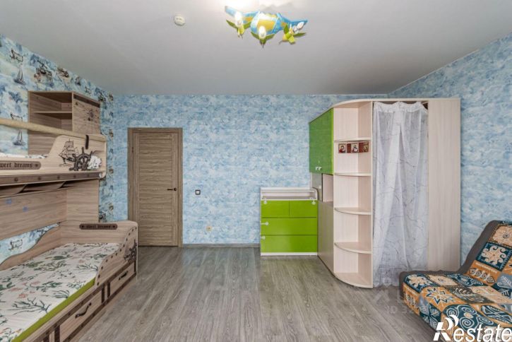 3-комн квартира улица Ватутина, 72А,  д. 72А
