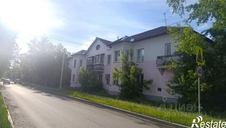 3-комн квартира улица Папанинцев, 4,  д. 4