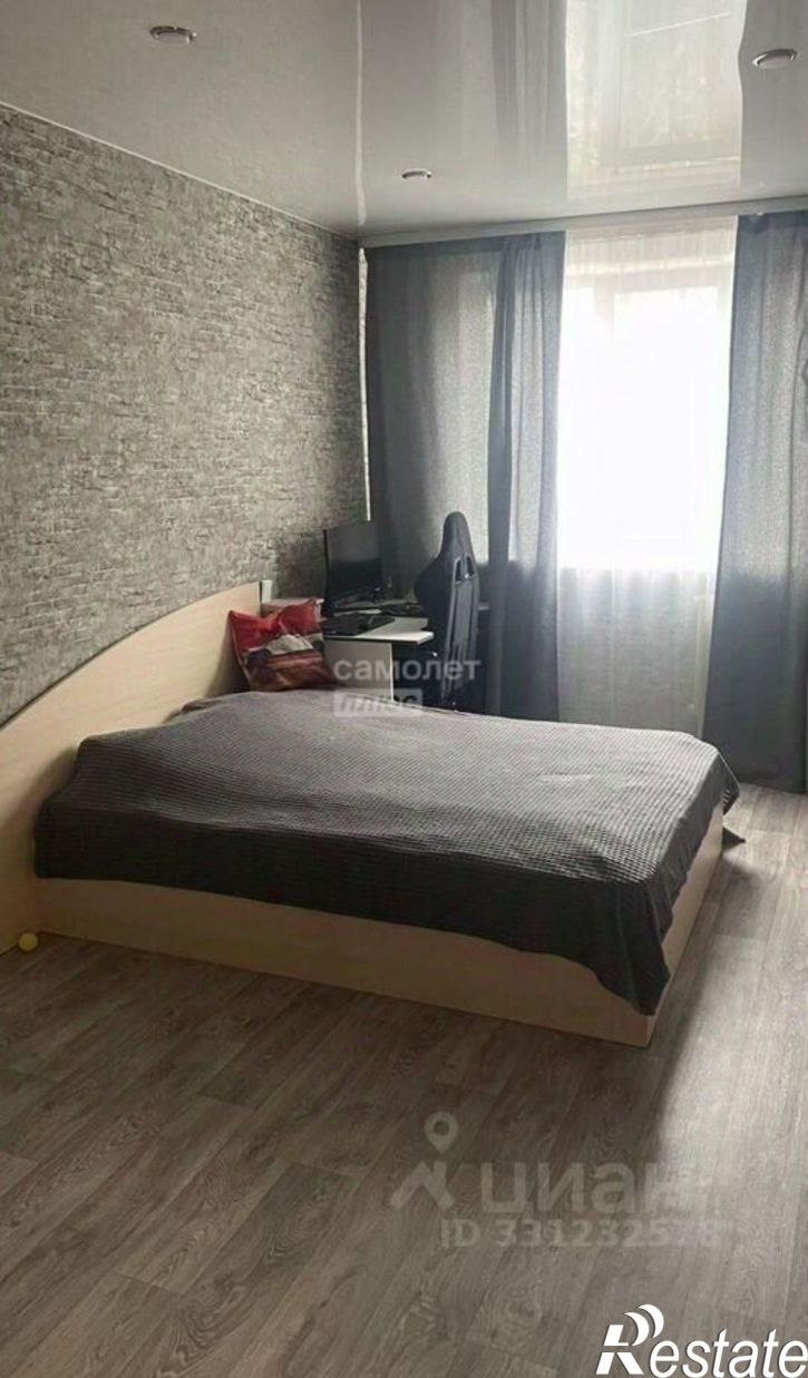 3-комн квартира улица Вайнера, 53,  д. 53