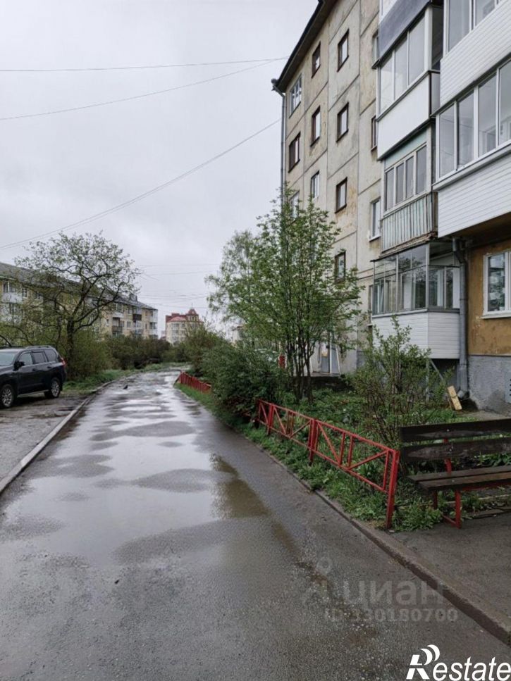 2-комн квартира улица Ватутина, 53А,  д. 53А