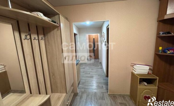 2-комн квартира ул Емлина, 27,  д. 27