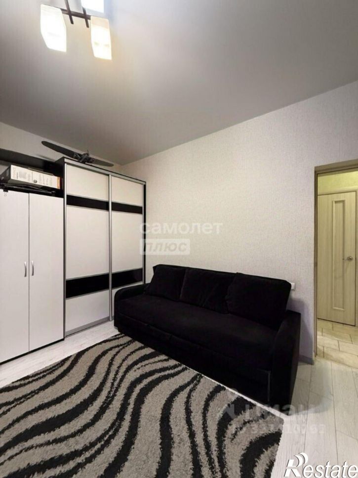 3-комн квартира улица Ильича, 24Б,  д. 24Б