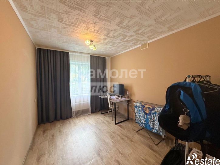 2-комн квартира ул Емлина, 17,  д. 17