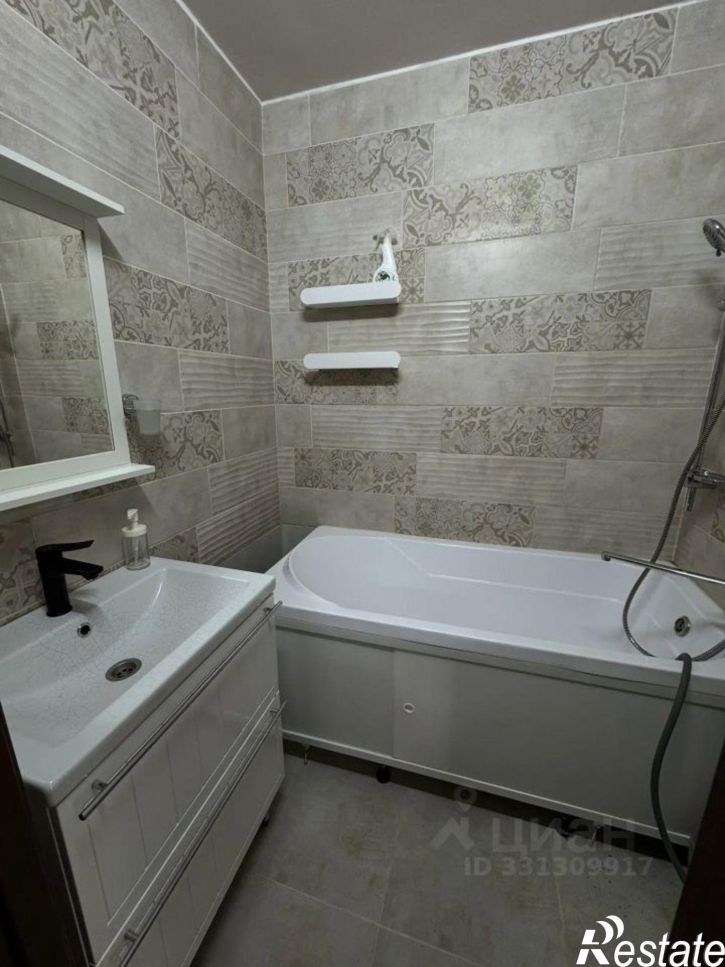 2-комн квартира ул Строителей, 19,  д. 19