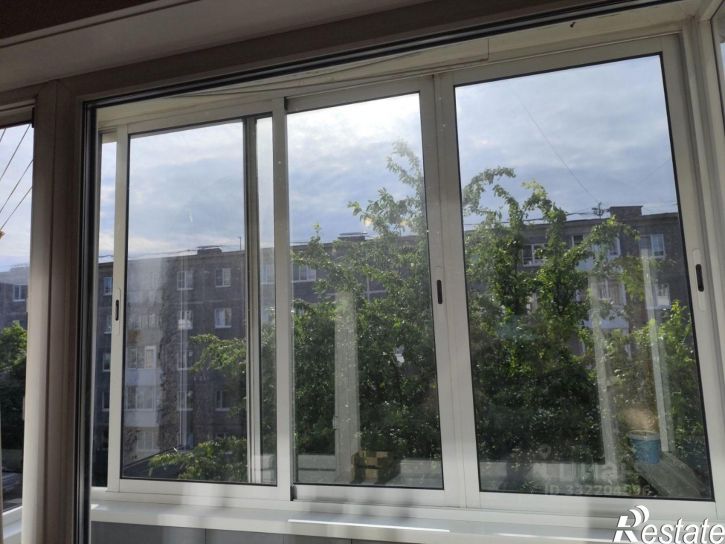2-комн квартира пр-кт Космонавтов, 24Б,  д. 24Б
