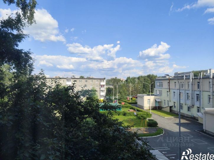 2-комн квартира пр-кт Космонавтов, 24Б,  д. 24Б