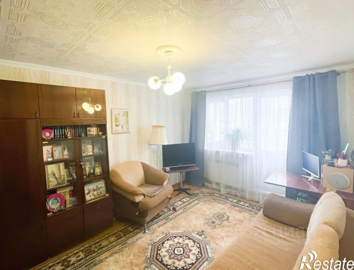 2-комн квартира ул Емлина, 8,  д. 8