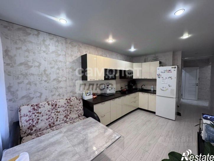 2-комн квартира ул Емлина, 23,  д. 23