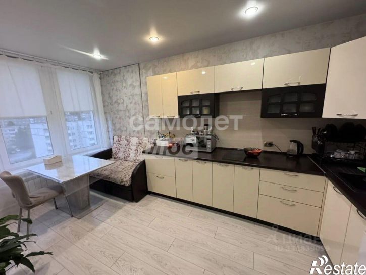 2-комн квартира ул Емлина, 23,  д. 23