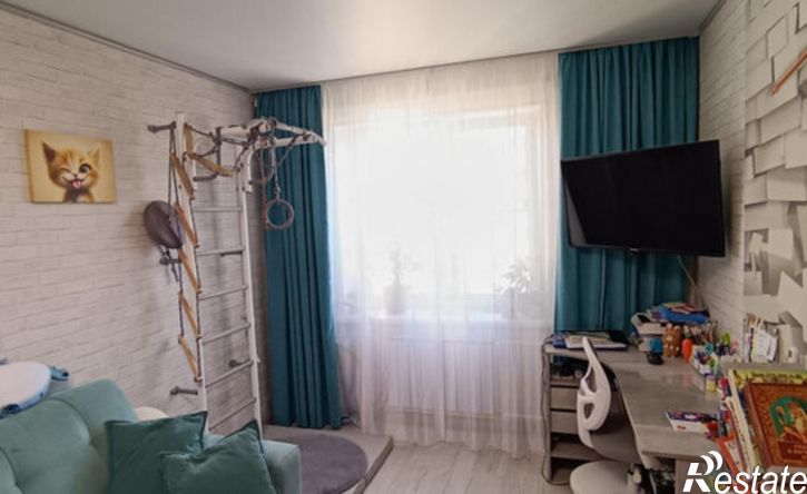 2-комн квартира ул Сакко и Ванцетти, 10,  д. 10