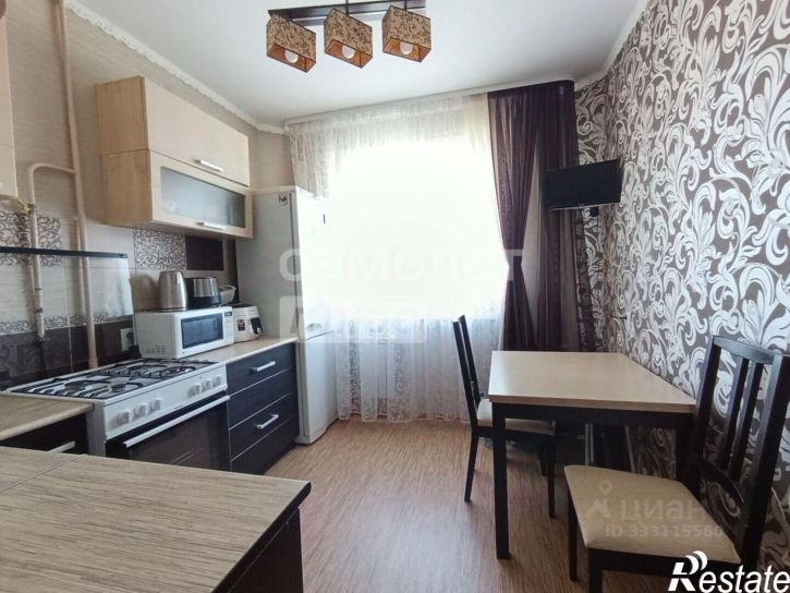 3-комн квартира ул Строителей, 1,  д. 1