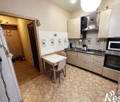 2-комн, 45кв м, этаж 2/4 улица Чкалова, 45