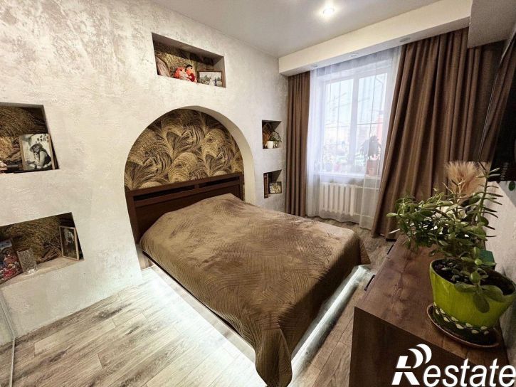 3-комн квартира улица Ватутина, 38,  д. 38