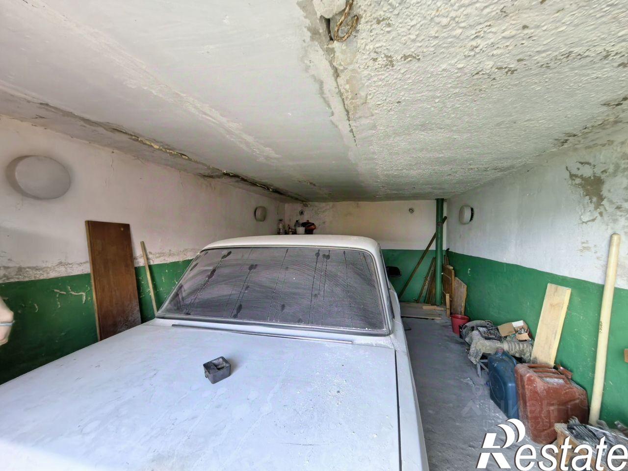 Купить гараж, место в паркинге за 250 000 рублей на Центральная площадь