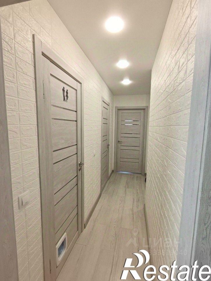 2-комн квартира улица Сакко и Ванцетти, 10,  д. 10