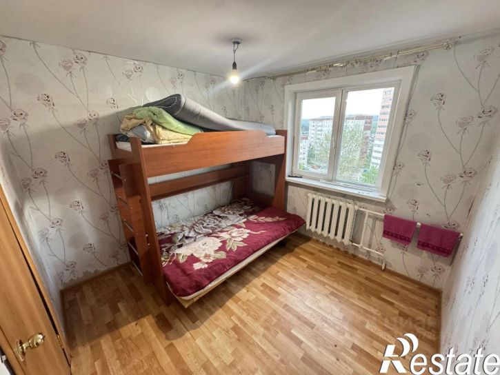 2-комн квартира улица Емлина, 10,  д. 10