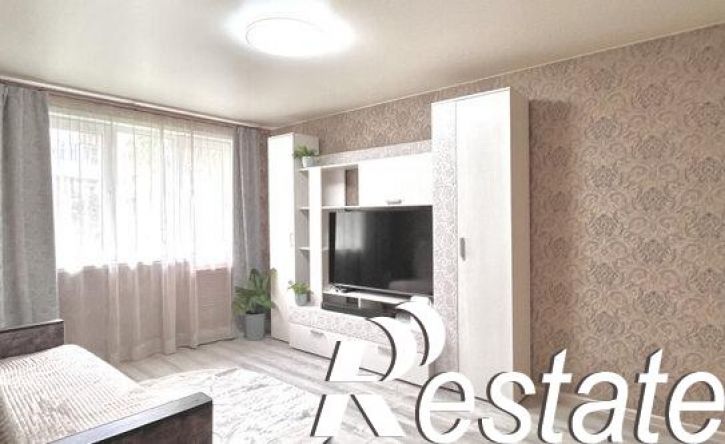 2-комн квартира улица Ватутина, 73,  д. 73