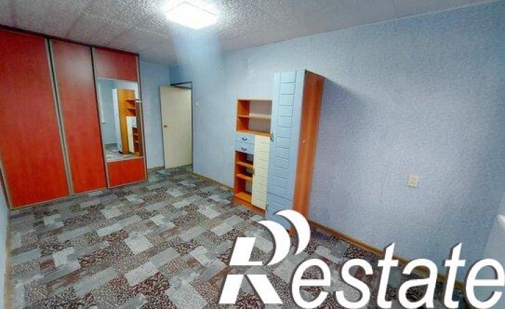 2-комн квартира улица Емлина, 16,  д. 16