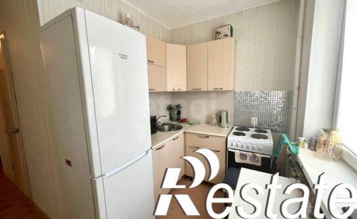 2-комн квартира улица Емлина, 21,  д. 21