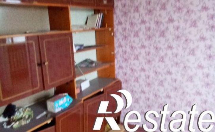 3-комн квартира проспект Космонавтов, 25А,  д. 25А
