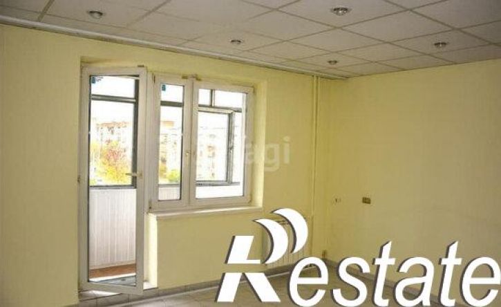5-комн квартира улица Чекистов, 9,  д. 9