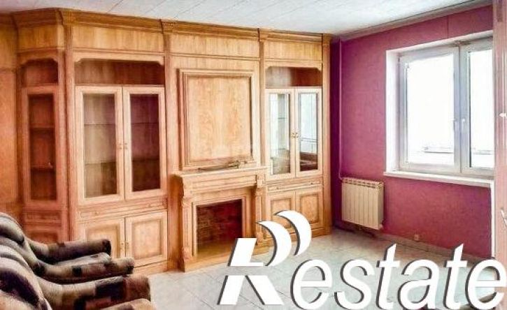 5-комн квартира улица Чекистов, 9,  д. 9