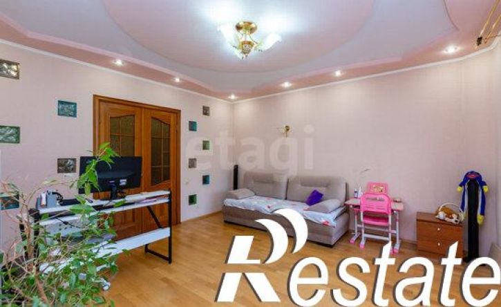 3-комн квартира улица Данилова, 11,  д. 11