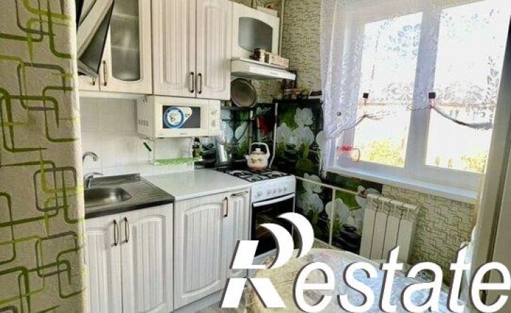 2-комн квартира улица Ватутина, 65,  д. 65