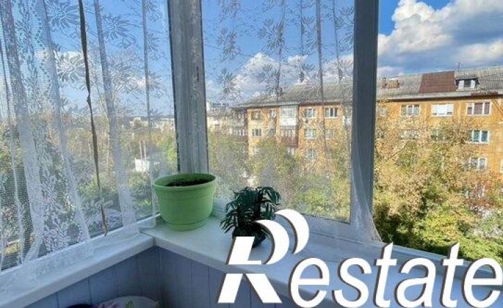 2-комн квартира улица Ватутина, 65,  д. 65