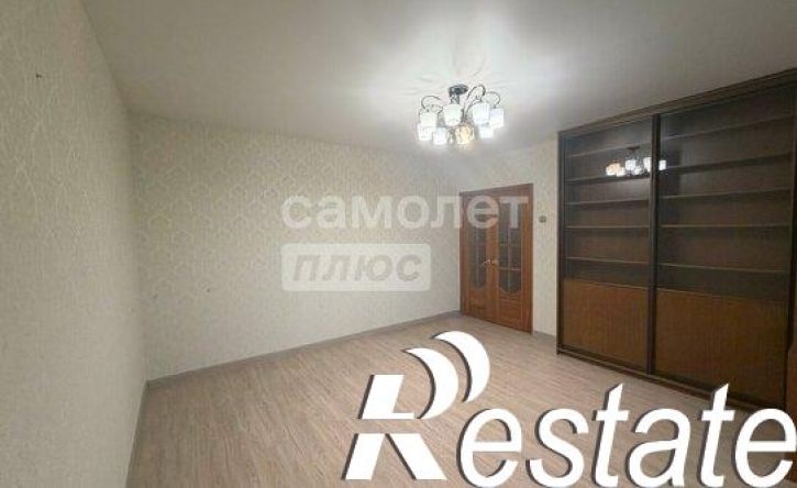 2-комн квартира улица Чекистов, 9,  д. 9