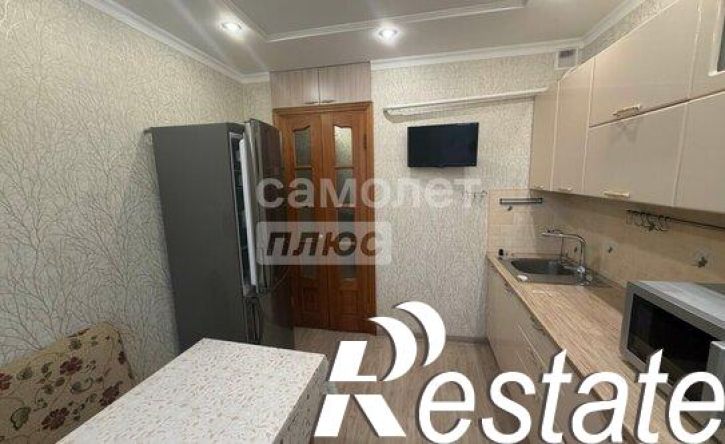 2-комн квартира улица Чекистов, 9,  д. 9