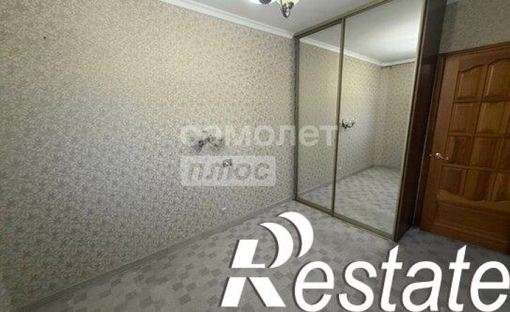2-комн квартира улица Чекистов, 9,  д. 9