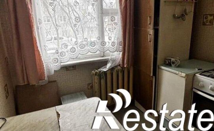 3-комн квартира проспект Космонавтов, 24Б,  д. 24Б