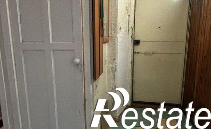 3-комн квартира проспект Космонавтов, 24Б,  д. 24Б