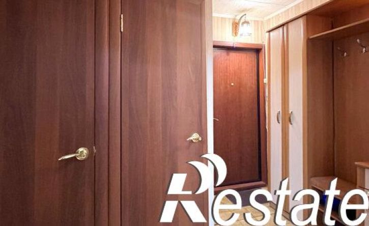 2-комн квартира проспект Космонавтов, 11А,  д. 11А